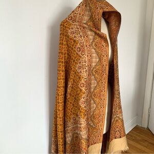 Warm Pumpkin Paisley Shawl